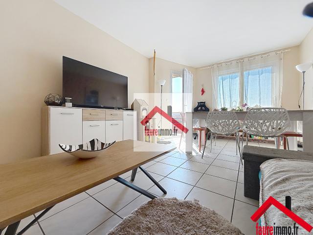 APPARTEMENT T2 QUARTIER PISCINE BRIVE LA GAILLARDE