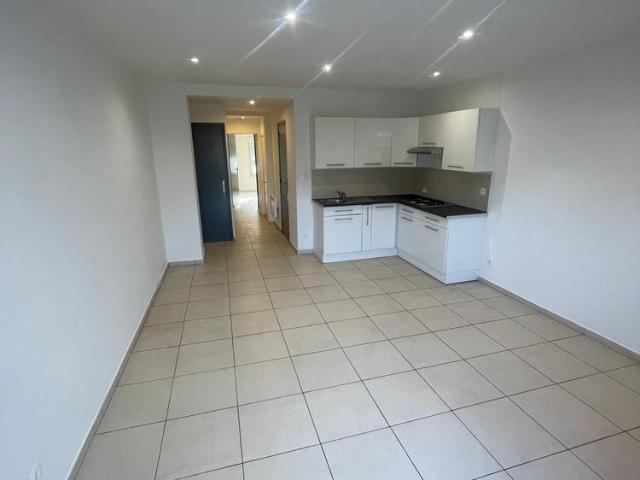 Appartement T2 RDC 47m2 59300 VALENCIENNES