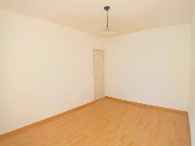 APPARTEMENT T2 RDC PARKING/ CAVE