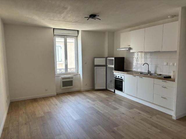 APPARTEMENT T2 RENOVE