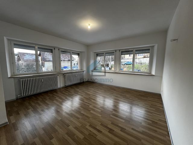 Appartement T2 rénové à Maiche