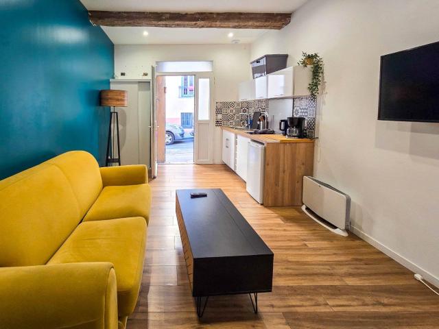Appartement T2 rénové Quartier Haut 27m² Sète