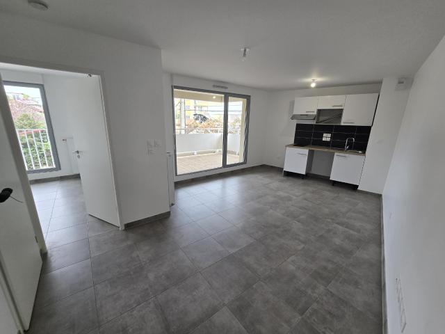 Appartement T2 récent au 1er étage 31400