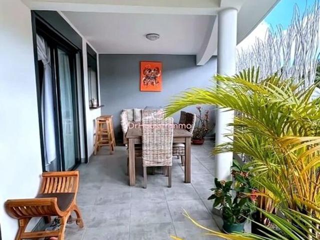 Appartement T2 récent avec grande terrasse Résidence sécurisée aux Trois Îlets