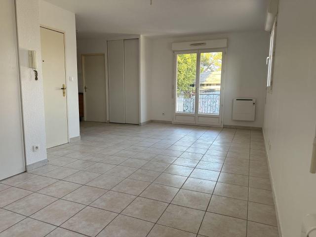 Appartement T2 résidence sécurisée avec piscine