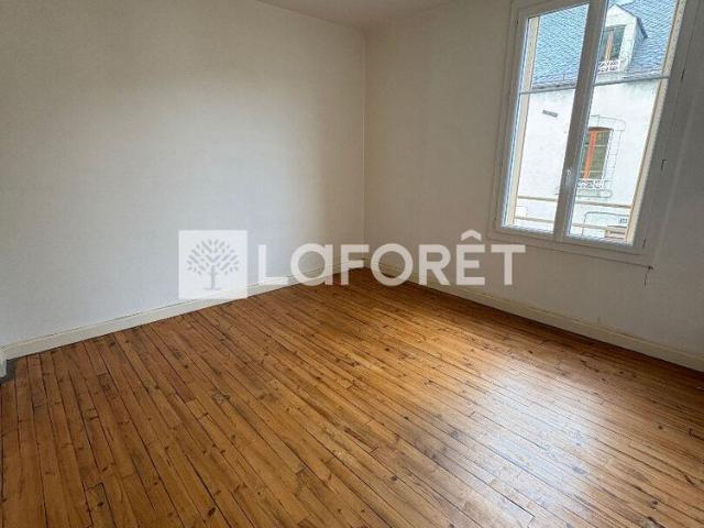 Appartement T2 RIOM ES MONTAGNES à louer