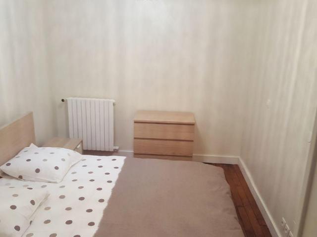Appartement T2 rue Chalgrin 75016 PARIS