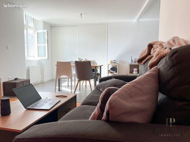 Appartement T2 rue d'Oléron POITIERS