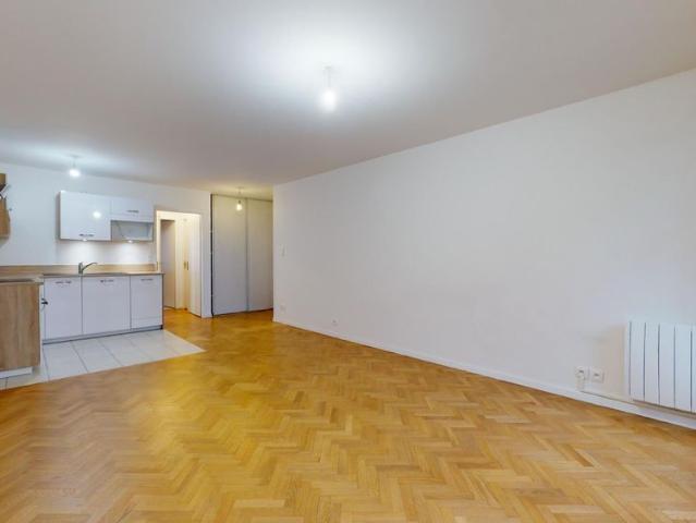 Appartement T2 SAINT MAURICE à louer