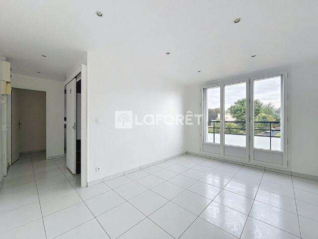 Appartement T2 SAINT MICHEL SUR ORGE à louer