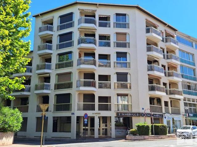 Appartement T2 SAINT RAPHAEL à louer