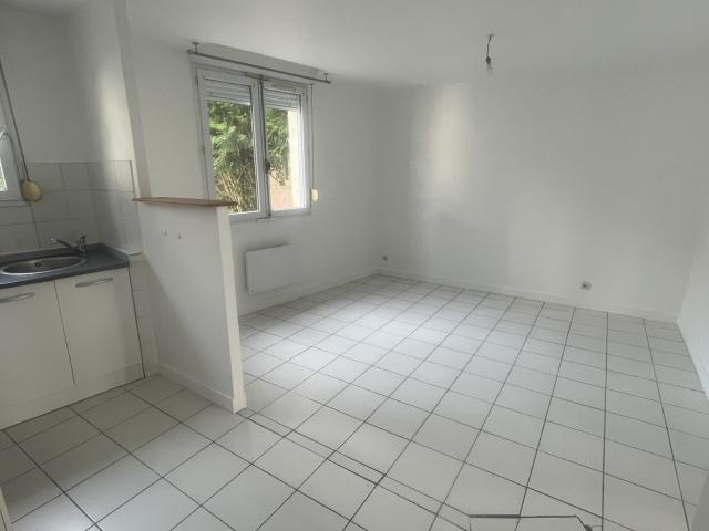 APPARTEMENT T2 SITUÉ RUE ÉPLUCHARD