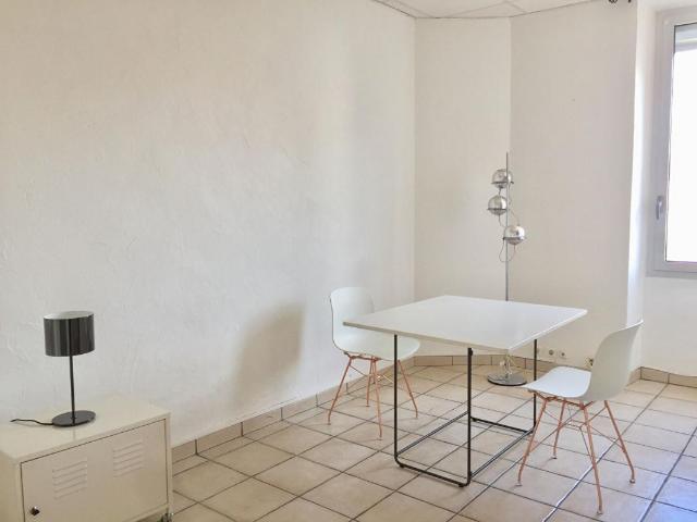 Appartement T2 Spacieux 43 m2 Idéal pour Investissement ou pied à terre !