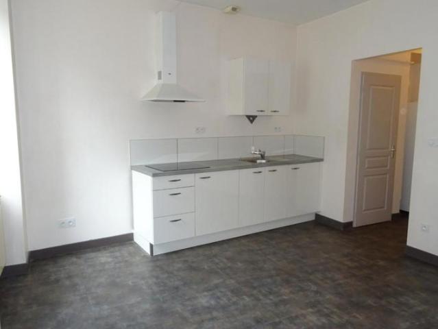 APPARTEMENT T2 STYLE BOURGEOIS