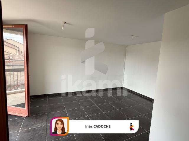 Appartement T2 sur bourg de péage