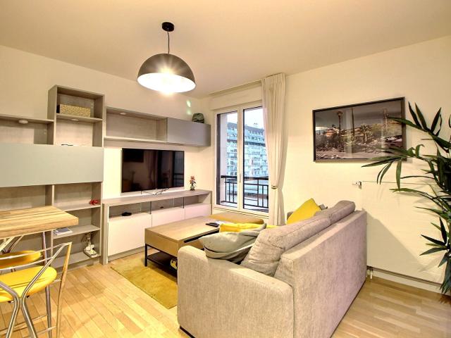 Appartement T2 SURESNES à louer