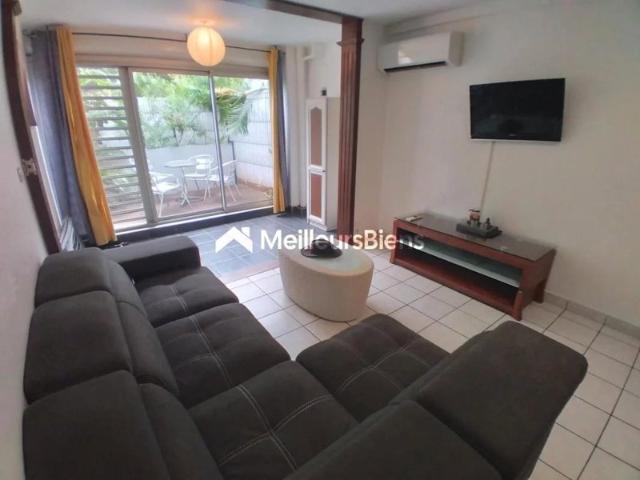 Appartement T2/T3 de 57 m² Saint Gilles les Bains prox. Roches Noires