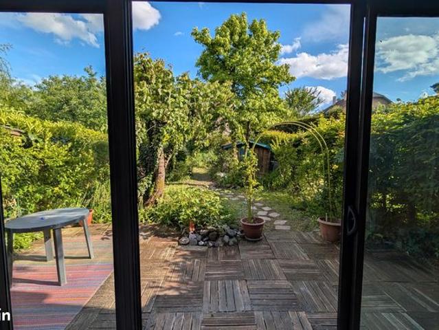 Appartement T2/T3 Grand Garage et jardin Seynod Annecy