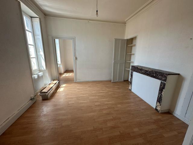 Appartement T2/T3 53,5 m2 R+3