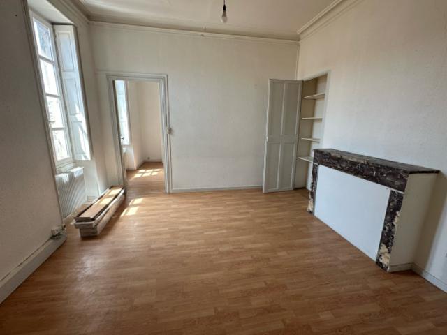 Appartement T2/T3 53,5 m2 R+3