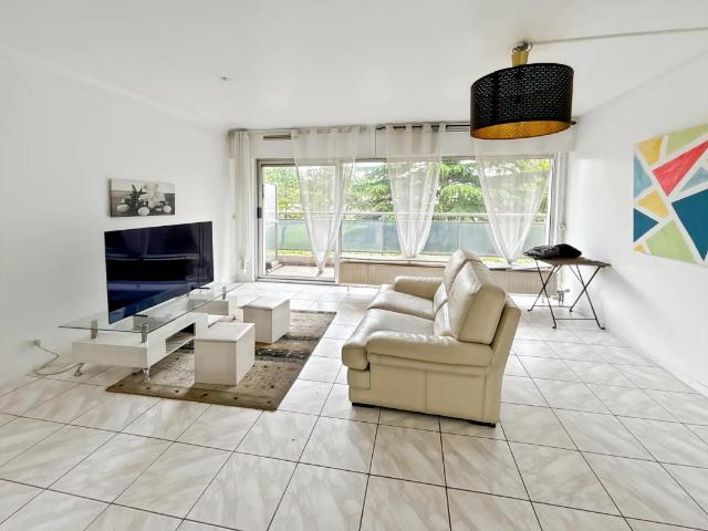 Appartement T4 77 m2 Évry Courcouronnes