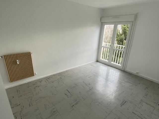 APPARTEMENT T4 75M2 PROCHE CHALONS EN CHAMPAGNE
