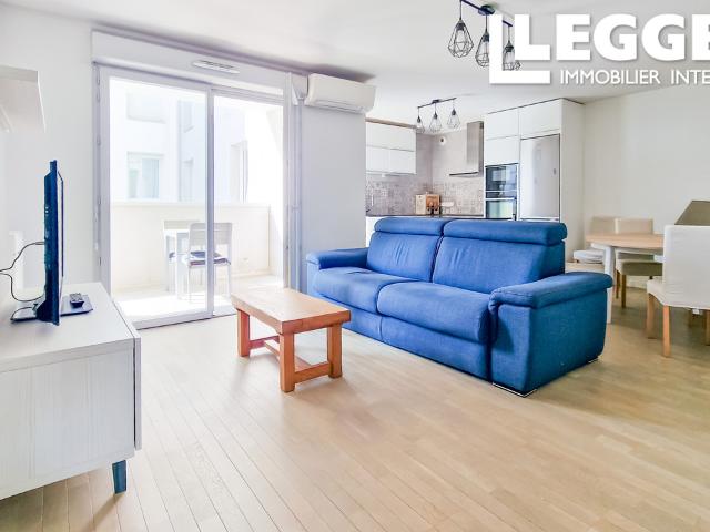 Appartement T4 – 80 m² – Balcon – Parking privé – Secteur Tauzin / CHU