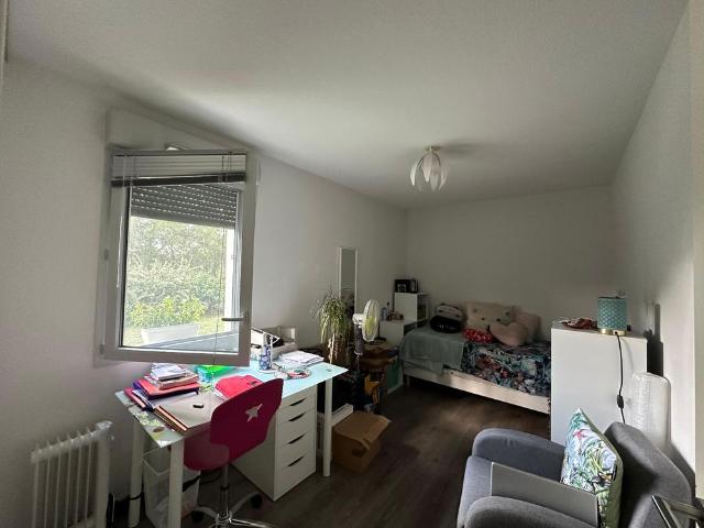 APPARTEMENT T4 80M