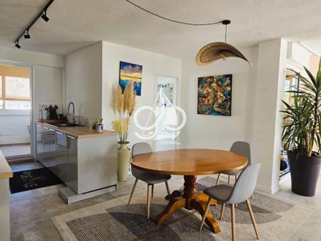 Appartement T4 85 m2 à La Grande Motte en dernier étage