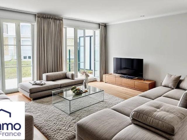 A vendre T4 86,36 m2 avec terrasse 9,47 m2 et jardin 80 m2,plac