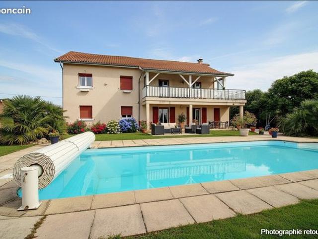 Appartement T4 111 m²