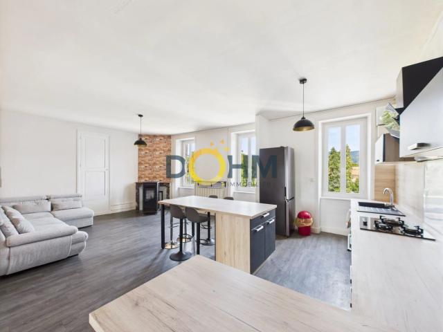 APPARTEMENT T4 117 m2 avec jardin