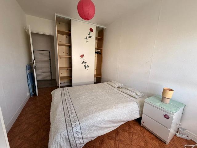 APPARTEMENT T4 / 3 CHAMBRES / MEUBLÉ