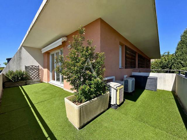 Appartement T4 traversant avec une belle vue dégagée !