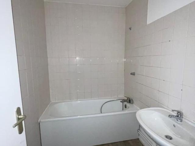 APPARTEMENT T4 TULLINS