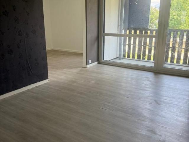APPARTEMENT T4 VILLAGE OLYMPIQUE