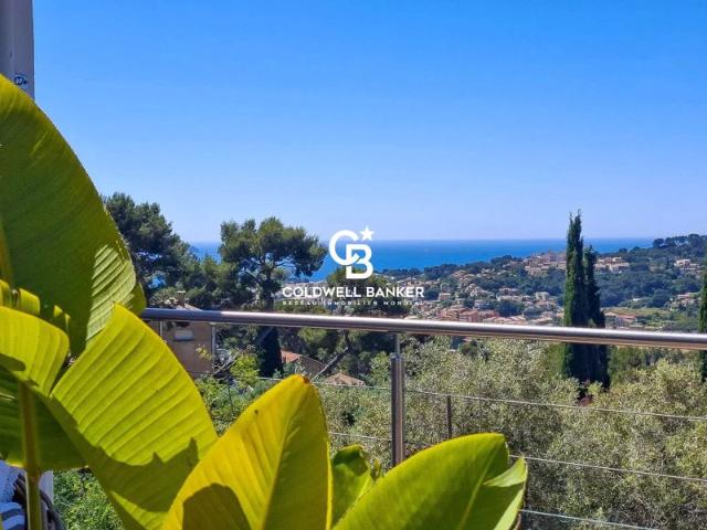 Appartement T4 vue mer 83320 Carqueiranne