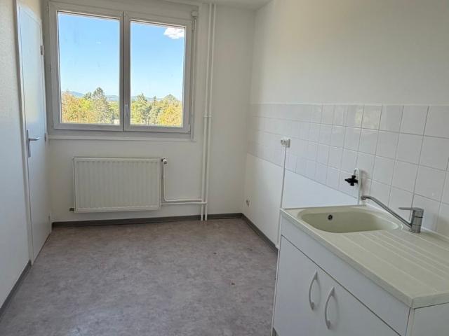 APPARTEMENT T4 à AUTUN ST PANTALEON