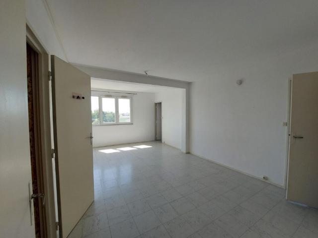 Appartement T4 à Fresnoy le Grand