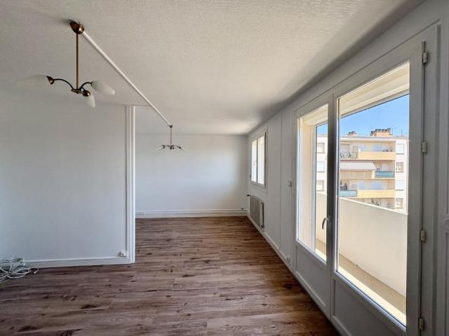 APPARTEMENT T4 A LOUER A ROANNE EDGAR QUINET