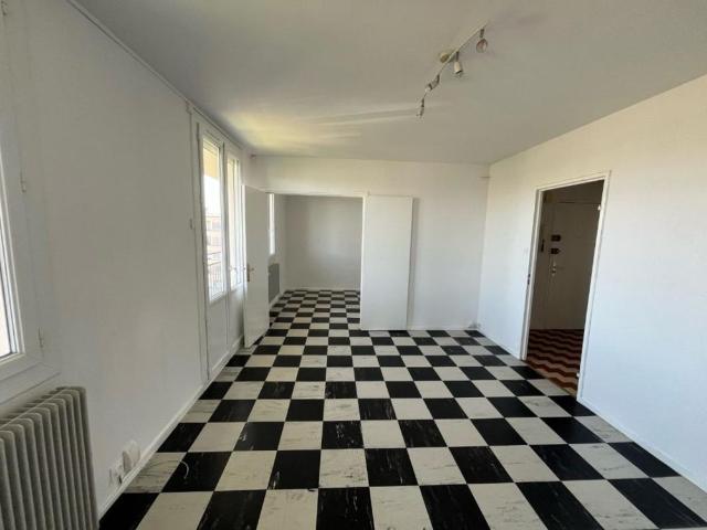 APPARTEMENT T4 A LOUER A ROANNE HOPITAL