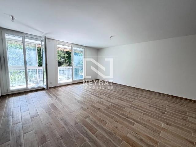 APPARTEMENT T4 A LOUER DIGOIN 80.74 m2 900 € charges comprises par mois: Immobilier DIGOIN | Neyrat Immobilier