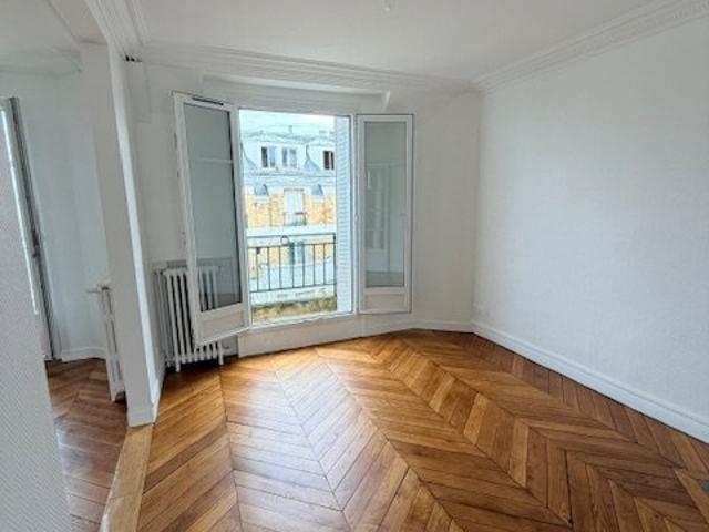 APPARTEMENT T4 A LOUER ISSY LES MOULINEAUX 64.73 m2 2 190 € charges comprises par mois: Immobilier ISSY LES MOULINEAUX | Perenium, agence immobilière à Paris – administration de biens et gestion locative