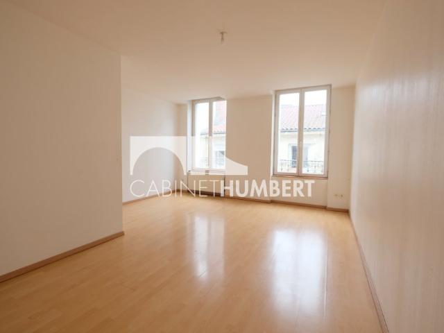 APPARTEMENT T4 A LOUER ST ETIENNE PREFECTURE