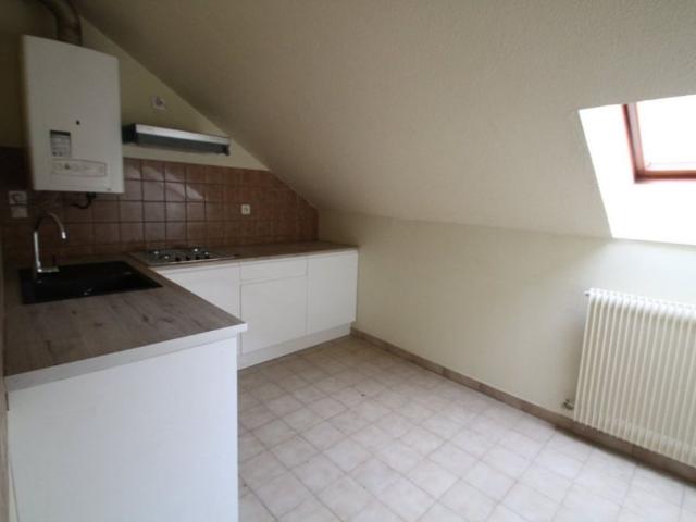 APPARTEMENT T4 A LOUER