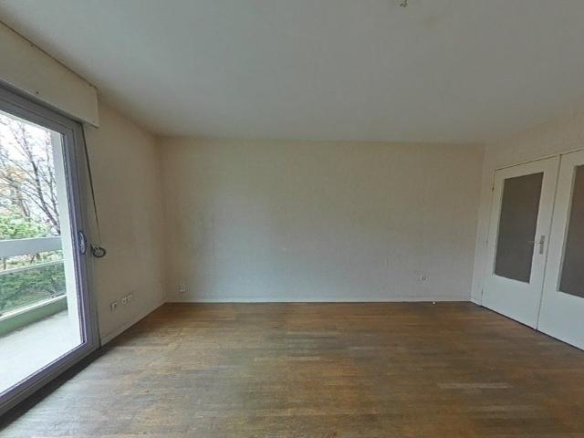 APPARTEMENT T4 A LOUER