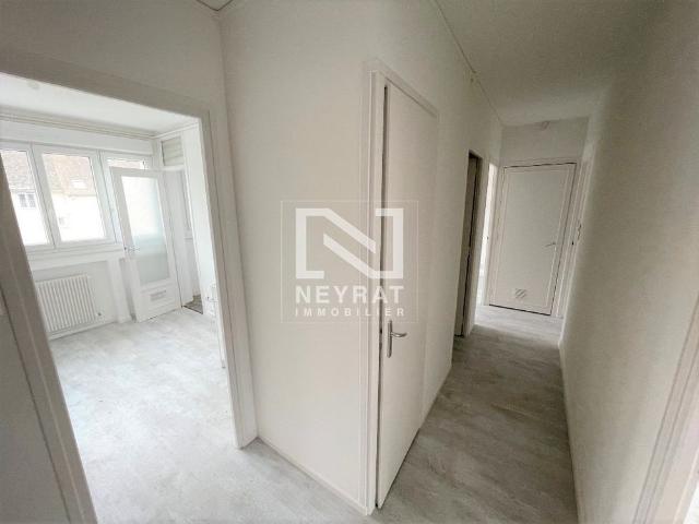 APPARTEMENT T4 A LOUER