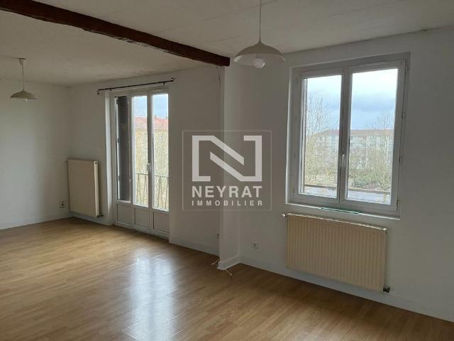 APPARTEMENT T4 A LOUER
