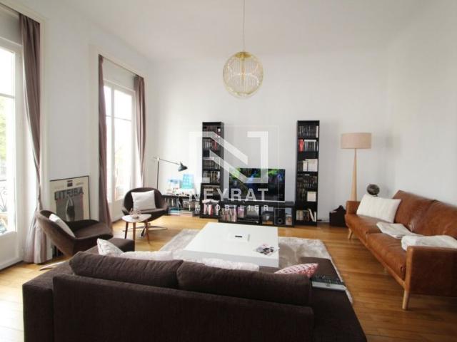 APPARTEMENT T4 A LOUER