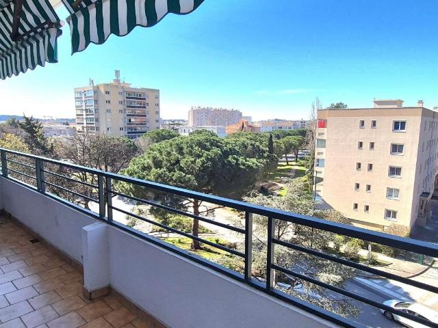 Appartement T4 de 86 m2 avec terrasse de 14 m2 + cave